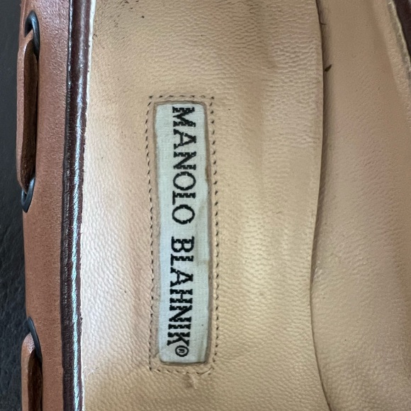 Manolo Blahnik 1 inch light brown leather - Picture 4 of 4